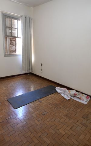 Casa à venda com 260m², 4 quartos e 4 vagasQuarto 4 Fundos