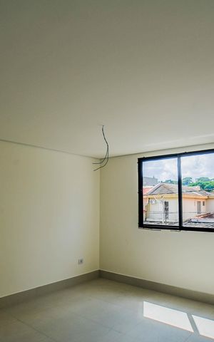 Casa à venda com 194m², 3 quartos e 4 vagas Casa à venda com 194m², 3 quartos e 4 vagasCozinha