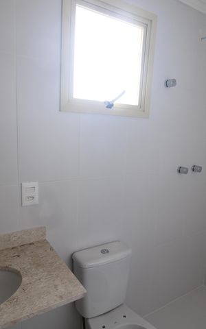 Apartamento à venda com 66m², 2 quartos e 1 vagaBanheiro da Suíte 2