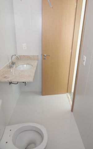 Apartamento à venda com 66m², 2 quartos e 1 vagaQuarto 1 - Banheiro