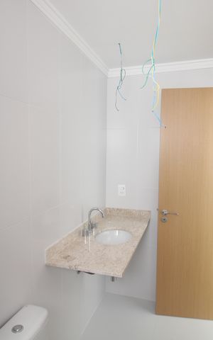 Apartamento à venda com 66m², 2 quartos e 1 vagaQuarto 1 - Banheiro