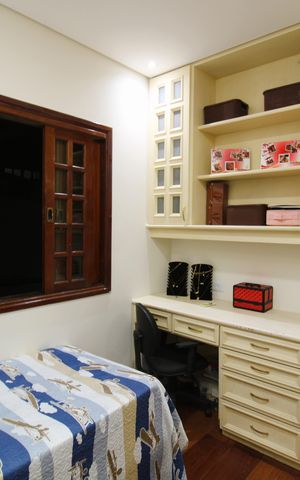 Casa à venda com 300m², 4 quartos e 6 vagasQuarto 2