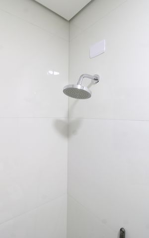 Casa à venda com 300m², 4 quartos e 6 vagasBanheiro de Serviço
