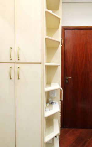Casa à venda com 300m², 4 quartos e 6 vagasSuíte 2