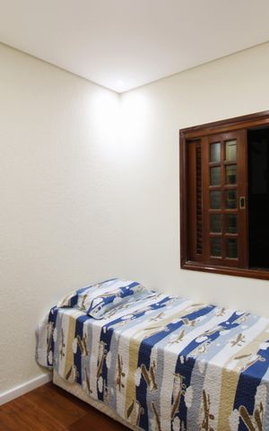 Casa à venda com 300m², 4 quartos e 6 vagasQuarto 2