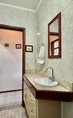 Casa à venda com 500m², 3 quartos e 5 vagasBanheiro Corredor