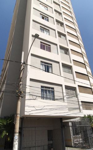 Apartamento para alugar com 140m², 3 quartos e 1 vagaFachada