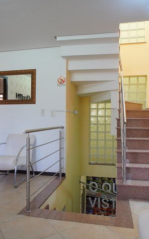 Casa à venda com 330m², 5 quartos e 4 vagasSala