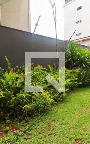 Apartamento à venda com 270m², 3 quartos e 2 vagas Apartamento à venda com 270m², 3 quartos e 2 vagasÁrea comum - Jardim