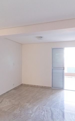 Casa à venda com 250m², 4 quartos e 2 vagas Casa à venda com 250m², 4 quartos e 2 vagasSuíte 1