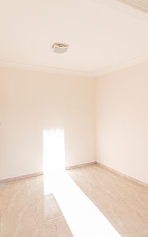 Casa à venda com 250m², 4 quartos e 2 vagas Casa à venda com 250m², 4 quartos e 2 vagasQuarto 1