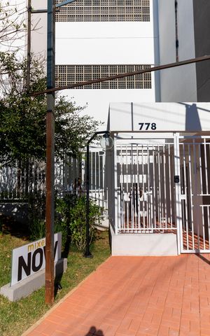 Apartamento para alugar com 43m², 2 quartos e sem vagaFachada