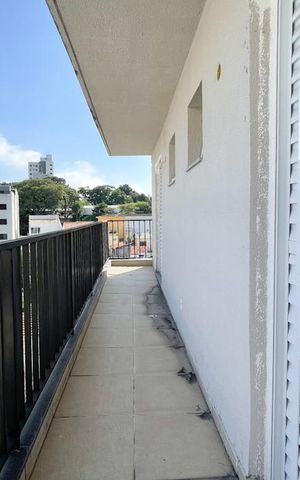 Apartamento à venda com 140m², 2 quartos e 1 vaga Apartamento à venda com 140m², 2 quartos e 1 vagaSacada - quartos