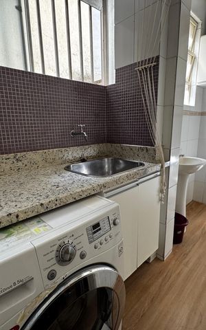 Apartamento à venda com 100m², 2 quartos e 1 vaga Apartamento à venda com 100m², 2 quartos e 1 vagaÁrea de serviço