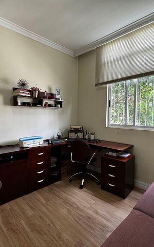Apartamento à venda com 100m², 2 quartos e 1 vaga Apartamento à venda com 100m², 2 quartos e 1 vagaQuarto 1