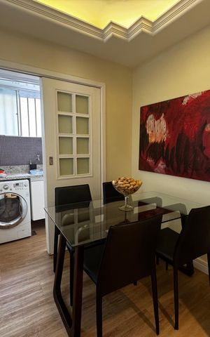 Apartamento à venda com 100m², 2 quartos e 1 vaga Apartamento à venda com 100m², 2 quartos e 1 vagaSala de Jantar