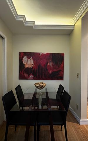 Apartamento à venda com 100m², 2 quartos e 1 vaga Apartamento à venda com 100m², 2 quartos e 1 vagaSala de Jantar
