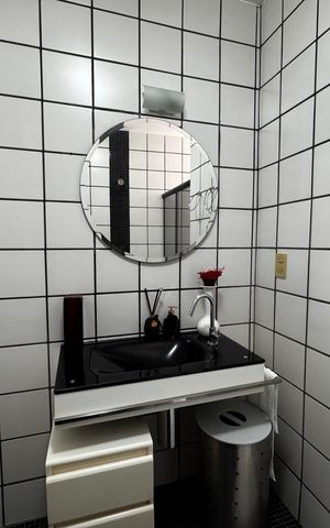 Apartamento à venda com 100m², 2 quartos e 1 vaga Apartamento à venda com 100m², 2 quartos e 1 vagaBanheiro 1