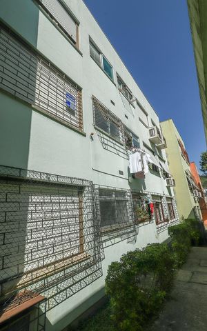 Apartamento à venda com 43m², 1 quarto e sem vagaFachada do bloco e placa