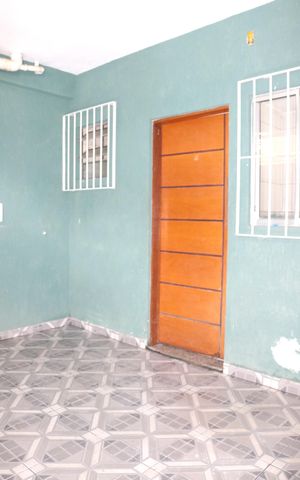 Casa para alugar com 50m², 2 quartos e 1 vagaEntrada e Garagem