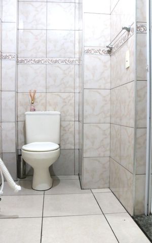 Casa para alugar com 50m², 2 quartos e 1 vagaBanheiro Suíte 