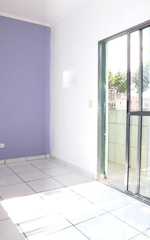 Casa para alugar com 50m², 2 quartos e 1 vagaSuíte 