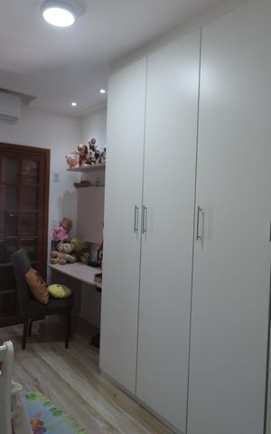 Casa à venda com 246m², 3 quartos e 2 vagasSuíte 2