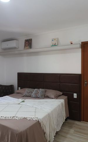 Casa à venda com 246m², 3 quartos e 2 vagasSuíte 1
