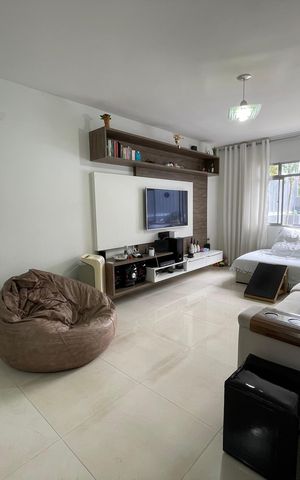 Casa à venda com 200m², 4 quartos e 2 vagasSala