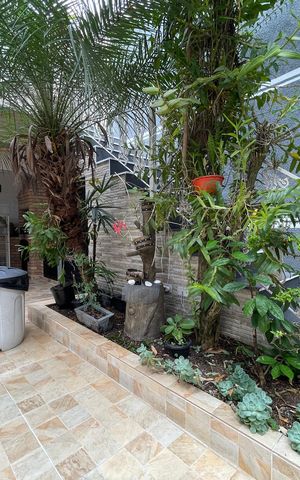 Casa à venda com 200m², 4 quartos e 2 vagasJardim
