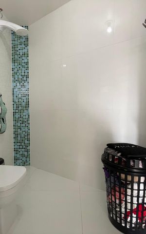 Casa à venda com 200m², 4 quartos e 2 vagasBanheiro Social 2