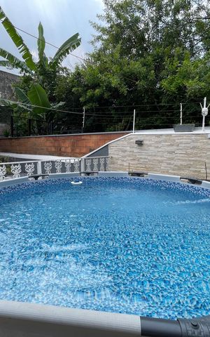 Casa à venda com 200m², 4 quartos e 2 vagasPiscina