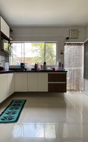 Casa à venda com 200m², 4 quartos e 2 vagasCozinha