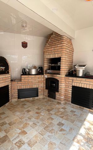 Casa à venda com 200m², 4 quartos e 2 vagasÁrea gourmet