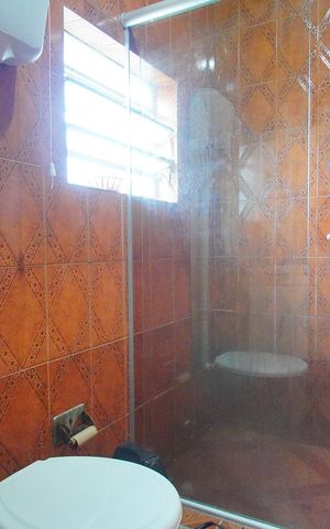 Casa à venda com 150m², 3 quartos e 1 vagaBanheiro