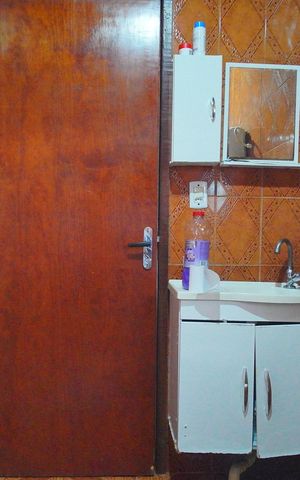 Casa à venda com 150m², 3 quartos e 1 vagaBanheiro