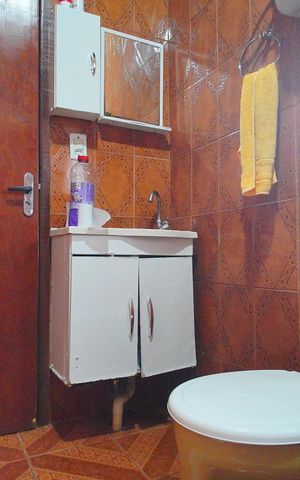 Casa à venda com 150m², 3 quartos e 1 vagaBanheiro