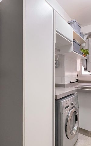Apartamento à venda com 147m², 3 quartos e 3 vagas Apartamento à venda com 147m², 3 quartos e 3 vagasÁrea de Serviço