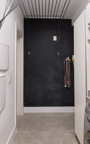 Apartamento à venda com 147m², 3 quartos e 3 vagas Apartamento à venda com 147m², 3 quartos e 3 vagasÁrea de Serviço