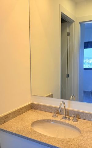 Apartamento para alugar com 51m², 1 quarto e 1 vaga Apartamento para alugar com 51m², 1 quarto e 1 vagaBanheiro