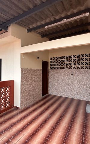 Casa para alugar com 200m², 3 quartos e 2 vagasÁrea de Serviço 1