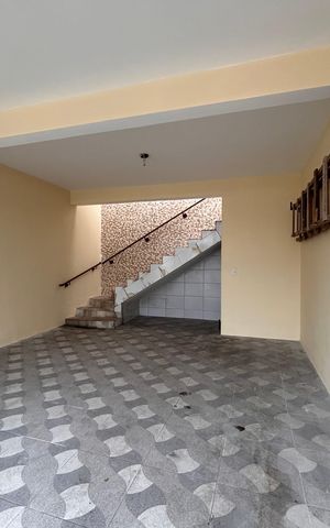 Casa para alugar com 200m², 3 quartos e 2 vagasGaragem