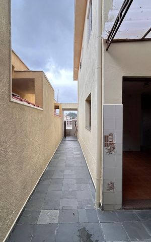 Casa para alugar com 200m², 3 quartos e 2 vagasEntrada