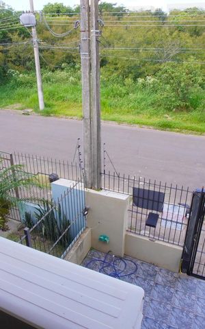 Casa à venda com 120m², 3 quartos e 2 vagasSuíte - Vista