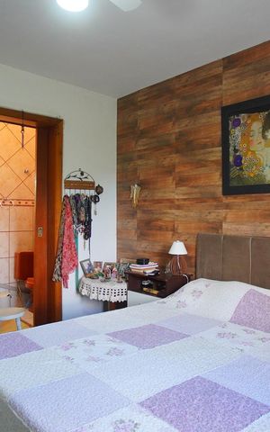 Casa à venda com 120m², 3 quartos e 2 vagasSuíte