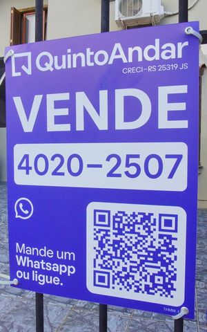 Casa à venda com 120m², 3 quartos e 2 vagasPlaquinha