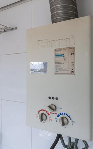 Apartamento à venda com 60m², 2 quartos e 1 vagaAquecedor