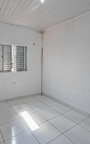 Casa para alugar com 100m², 3 quartos e sem vaga Casa para alugar com 100m², 3 quartos e sem vagaQuarto 1