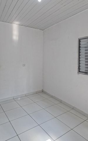 Casa para alugar com 100m², 3 quartos e sem vaga Casa para alugar com 100m², 3 quartos e sem vagaQuarto 1