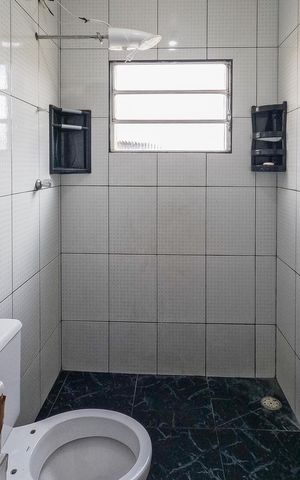 Casa para alugar com 100m², 3 quartos e sem vaga Casa para alugar com 100m², 3 quartos e sem vagaBanheiro Social 1